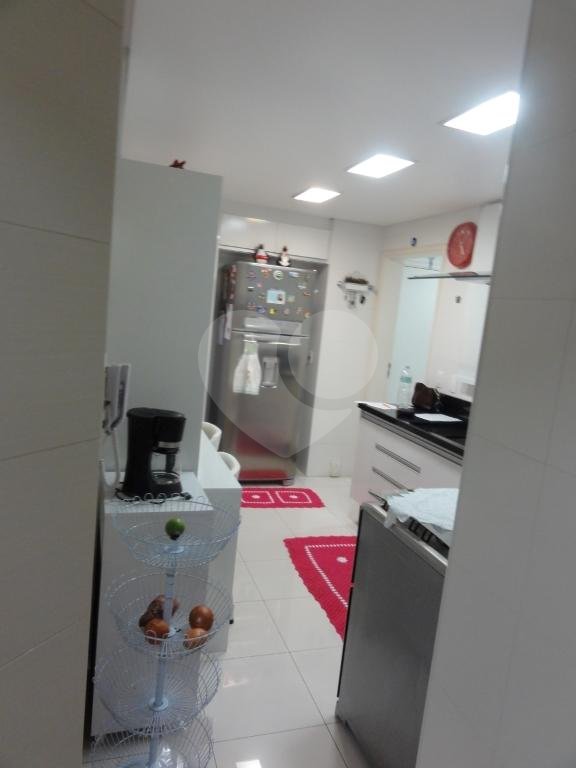 APARTAMENTO em SANTANA