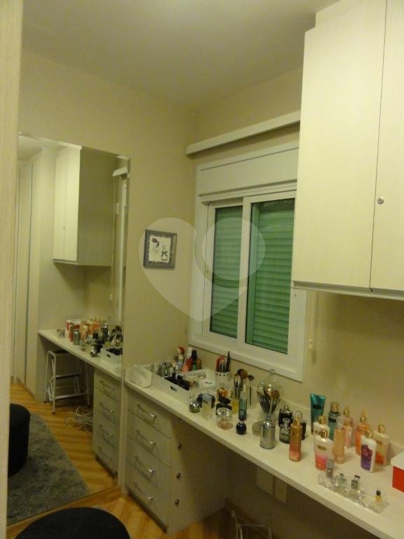 APARTAMENTO em SANTANA