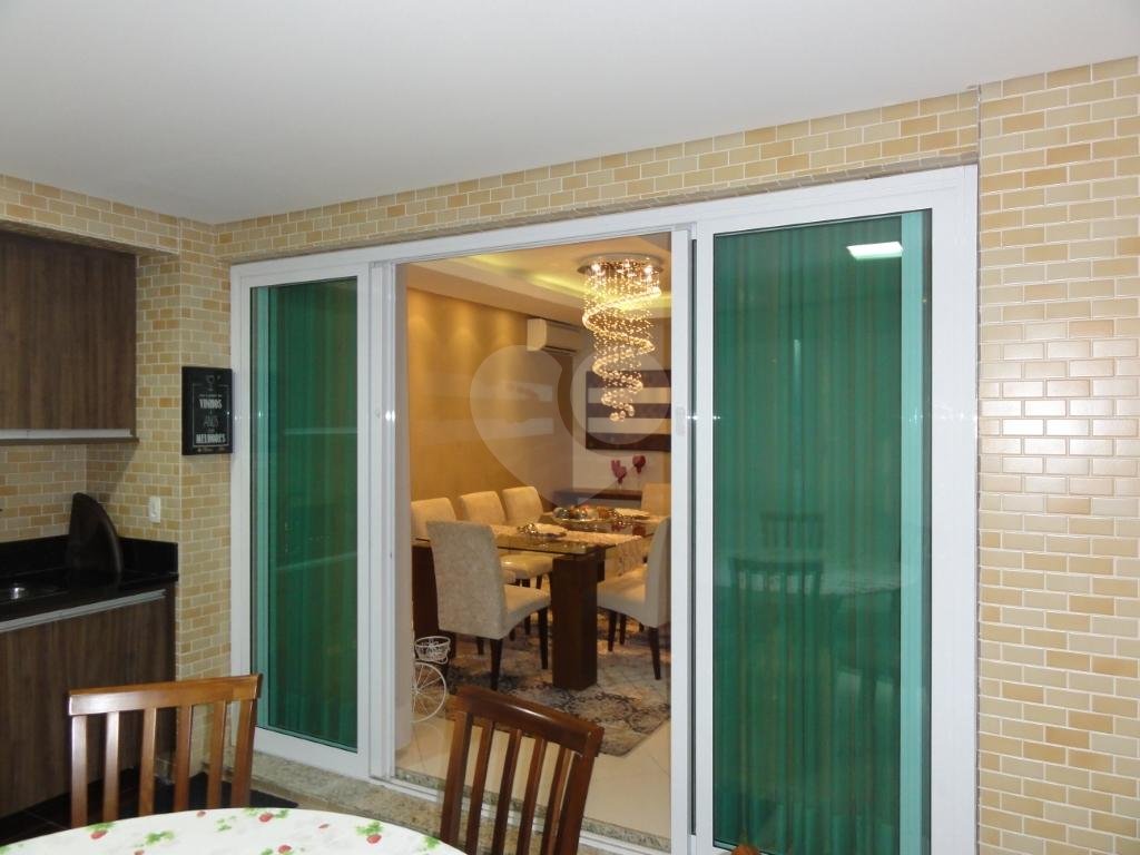 APARTAMENTO em SANTANA