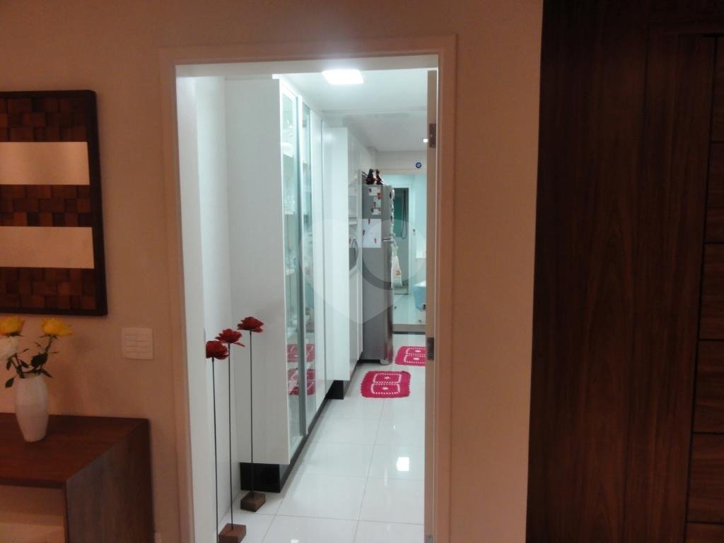 APARTAMENTO em SANTANA