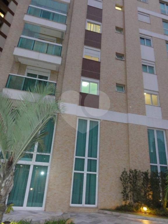 APARTAMENTO em SANTANA