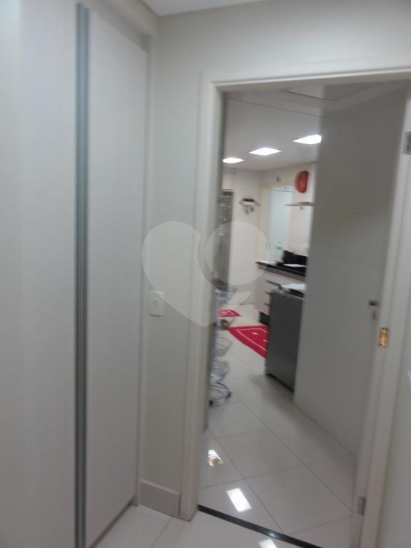 APARTAMENTO em SANTANA