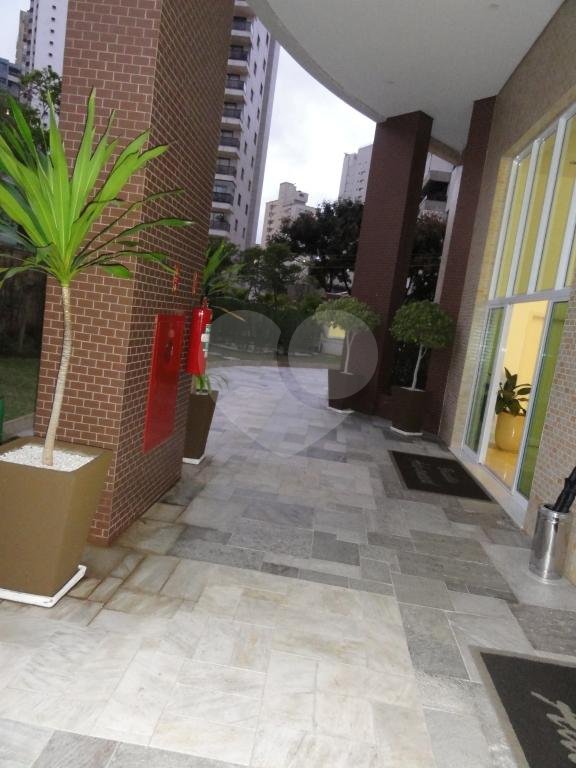 APARTAMENTO em SANTANA