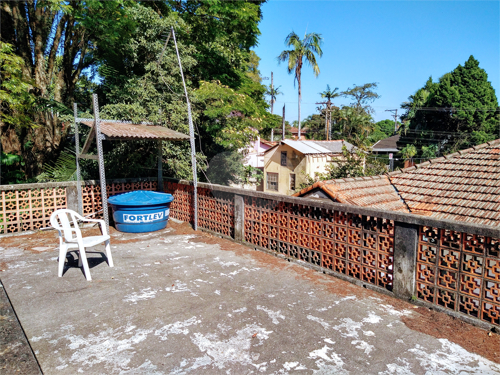 Ótimo terreno 25 x 50 para construir condomínio. 