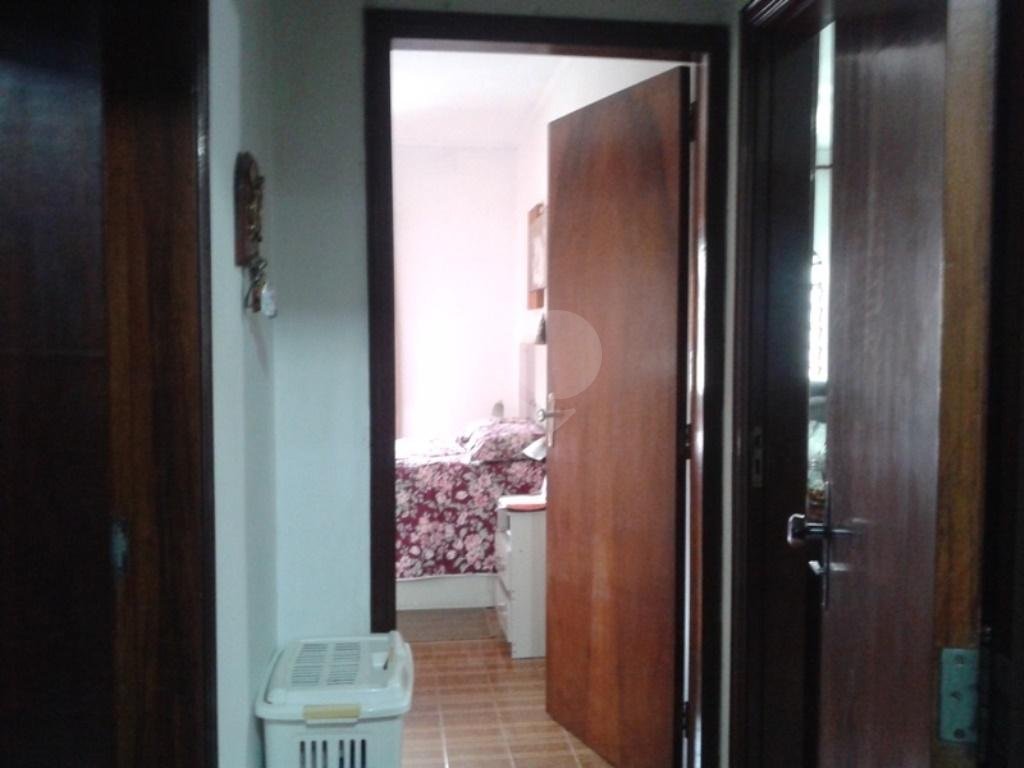 Casa à venda na Vila Mazzei em local tranquilo