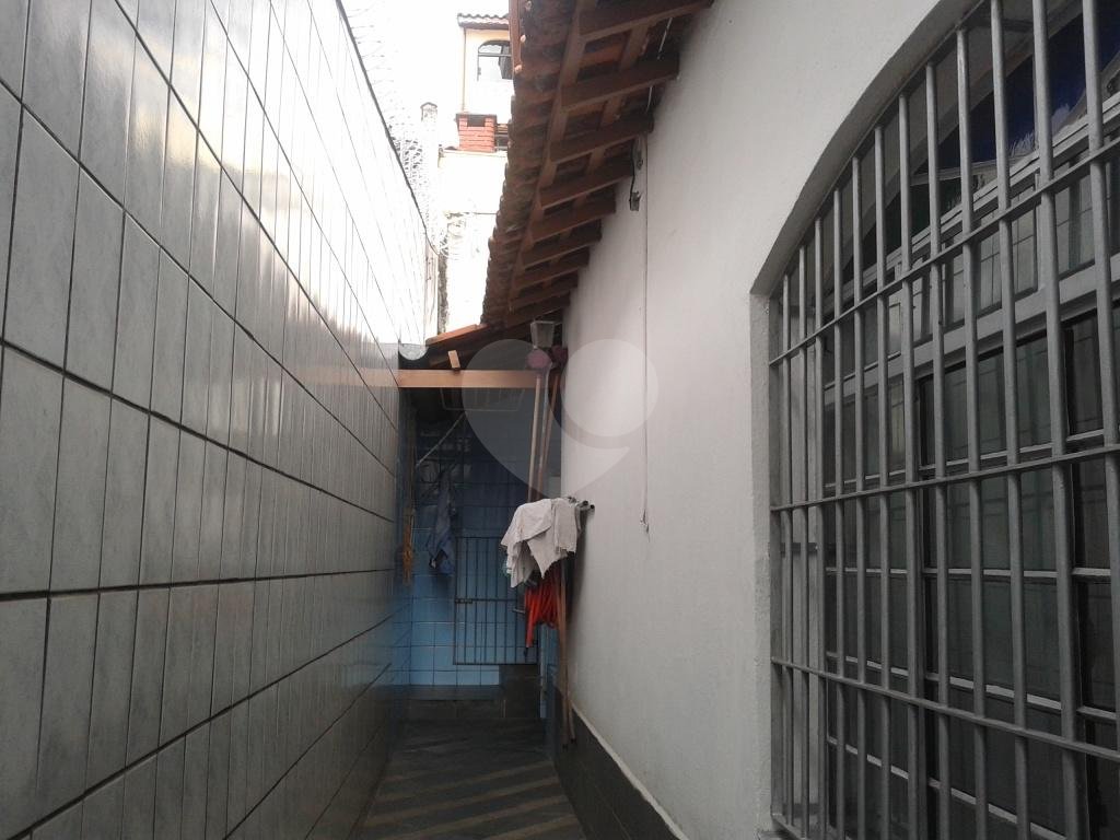 Casa à venda na Vila Mazzei em local tranquilo
