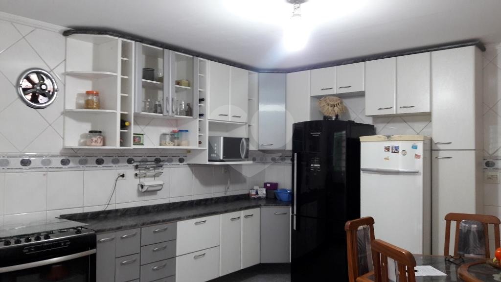 Sobrado à venda com 3 quartos, 145m² - Foto 4