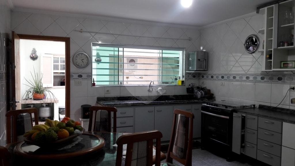 Sobrado à venda com 3 quartos, 145m² - Foto 2