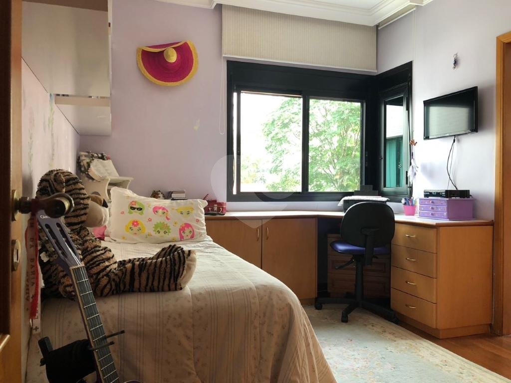Oportunidade! Apartamento de alto padrão à venda na Água Fria