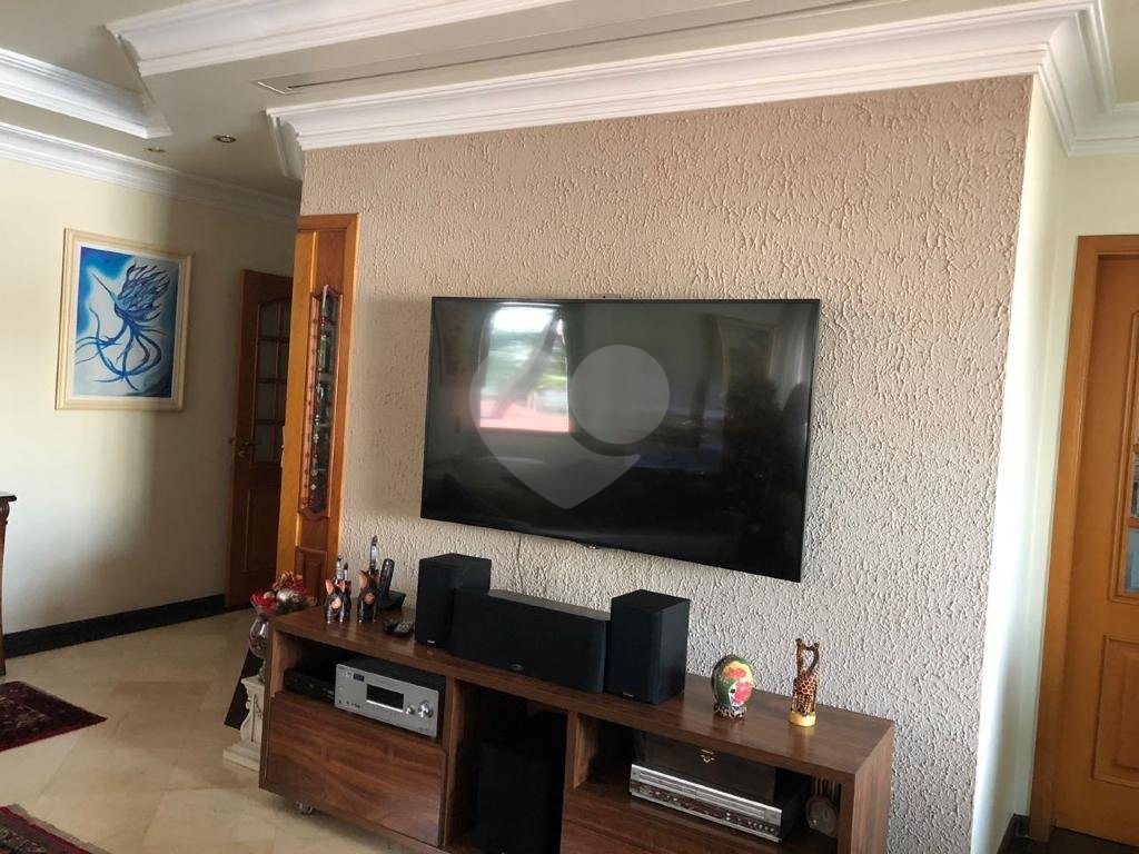 Oportunidade! Apartamento de alto padrão à venda na Água Fria