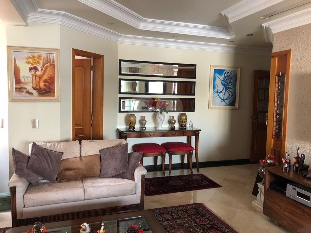 Oportunidade! Apartamento de alto padrão à venda na Água Fria