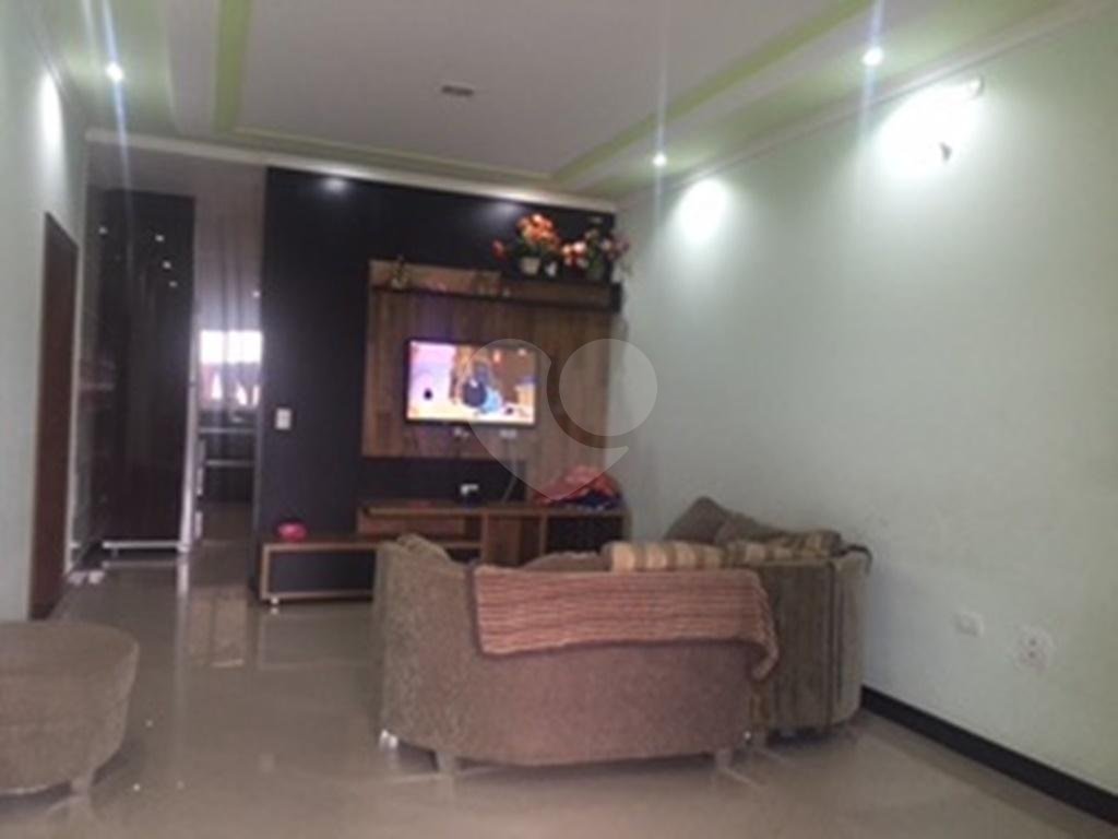 PRÉDIO COMERCIAL EXCELENTE PARA RENDA