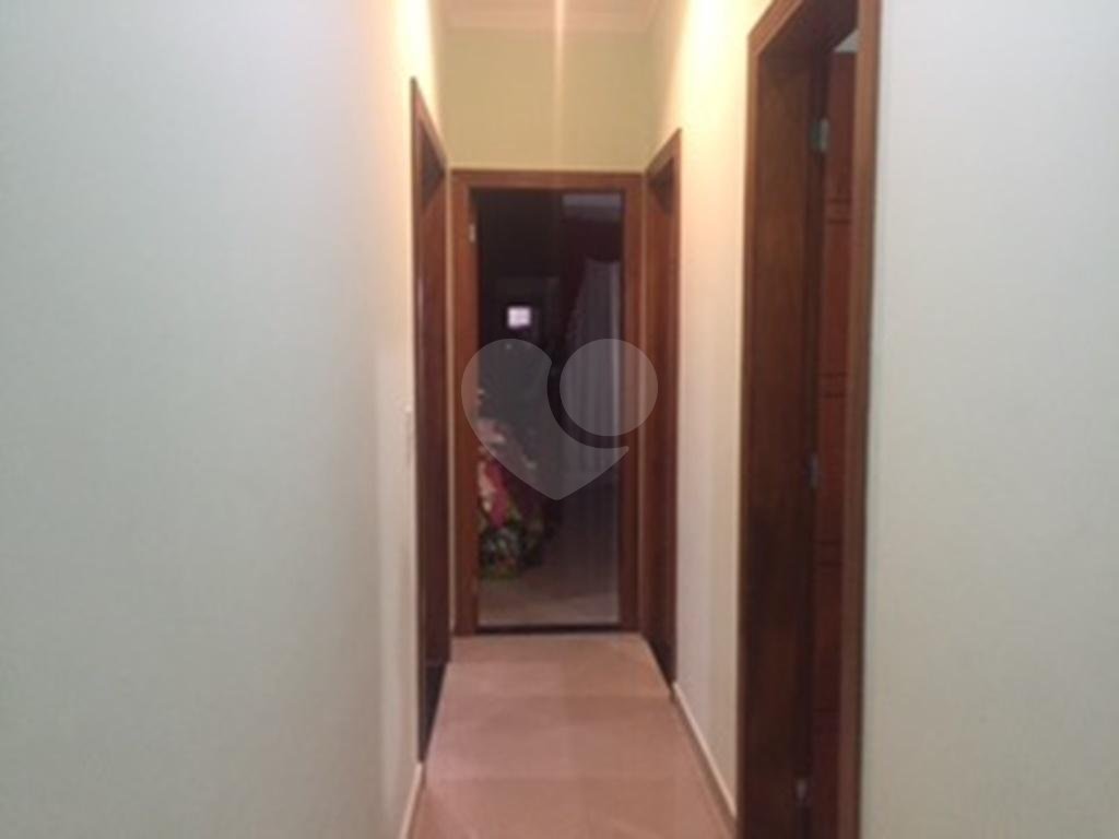 PRÉDIO COMERCIAL EXCELENTE PARA RENDA