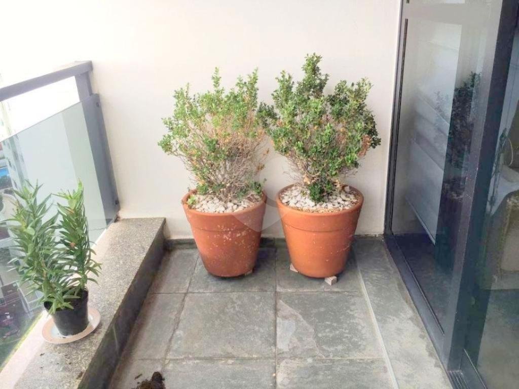 AMPLO APARTAMENTO A VENDA NA REGIÃO DA MOOCA COM EXCELENTE ACABAMENTO
