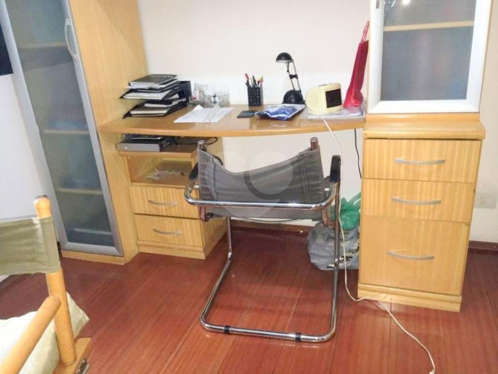 AMPLO APARTAMENTO A VENDA NA REGIÃO DA MOOCA COM EXCELENTE ACABAMENTO