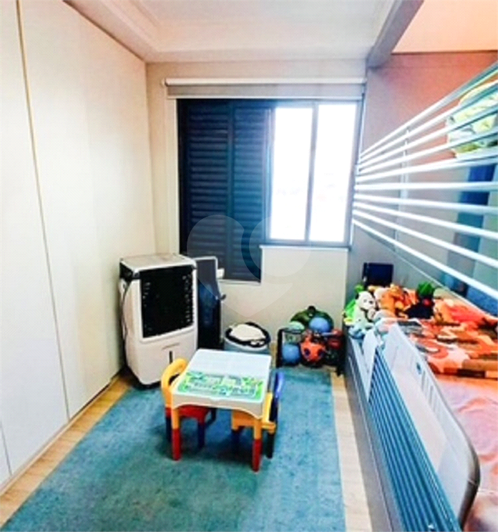 Cobertura duplex modificada  rico em armários mediações do bairro Tucuruvi 