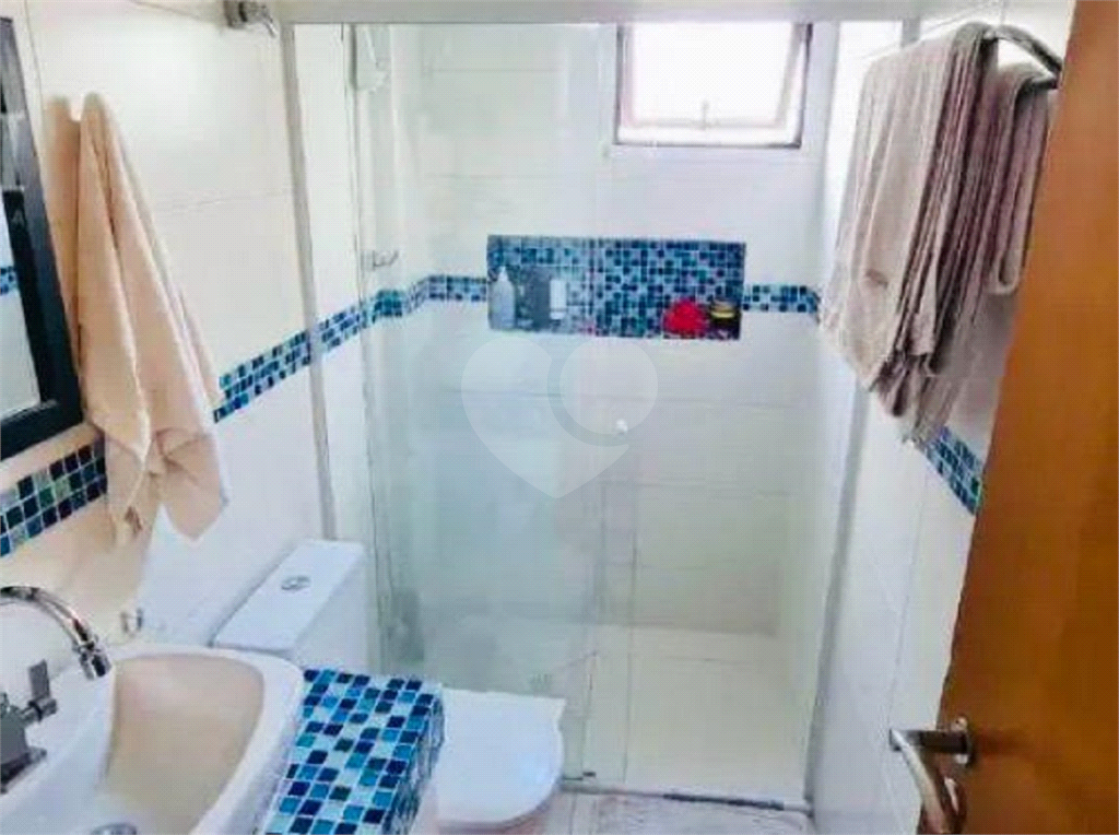 Cobertura duplex modificada  rico em armários mediações do bairro Tucuruvi 