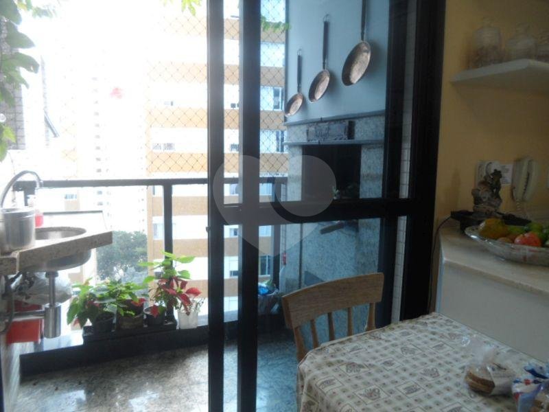 Apartamento à venda com 4 quartos, 220m² - Foto 28