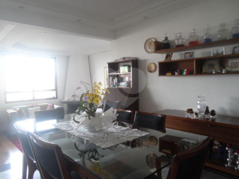 Apartamento à venda com 4 quartos, 220m² - Foto 13