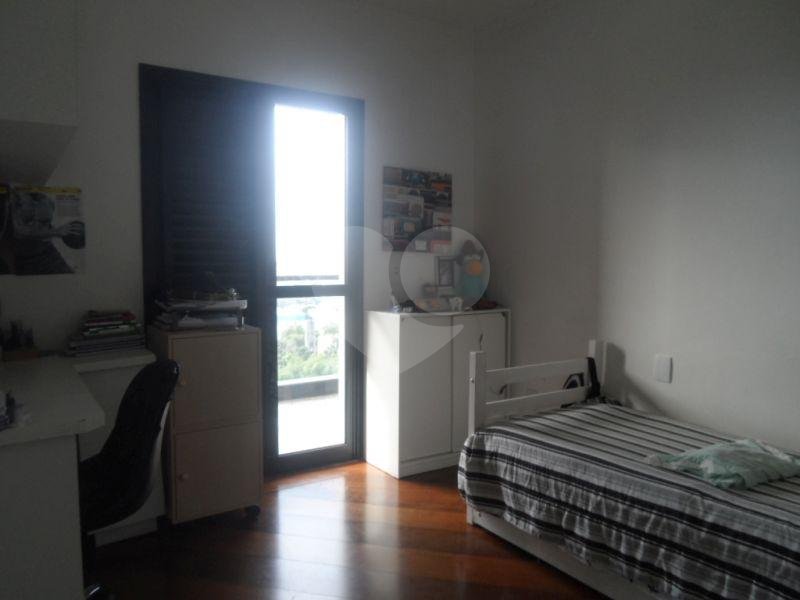 Apartamento à venda com 4 quartos, 220m² - Foto 49