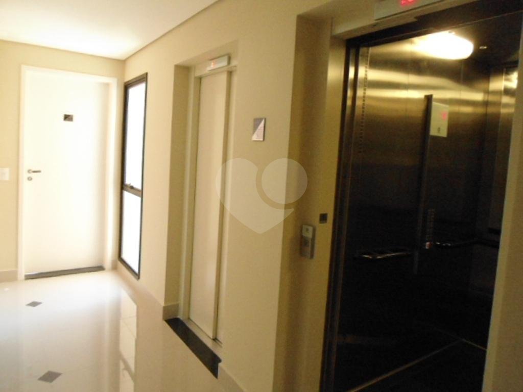 Apartamento à venda com 1 quarto, 42m² - Foto 12