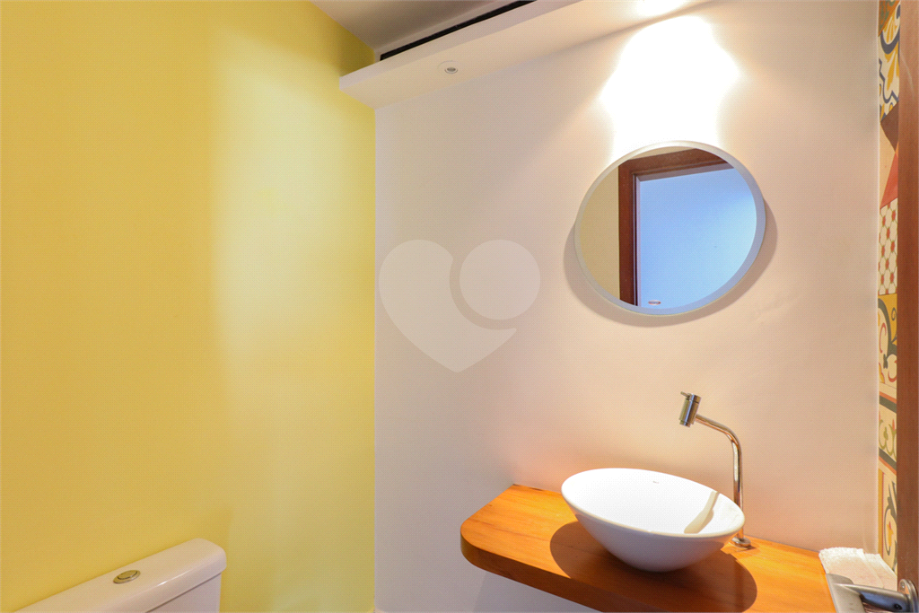 APARTAMENTO em VILA MADALENA