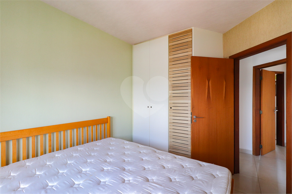 APARTAMENTO em VILA MADALENA