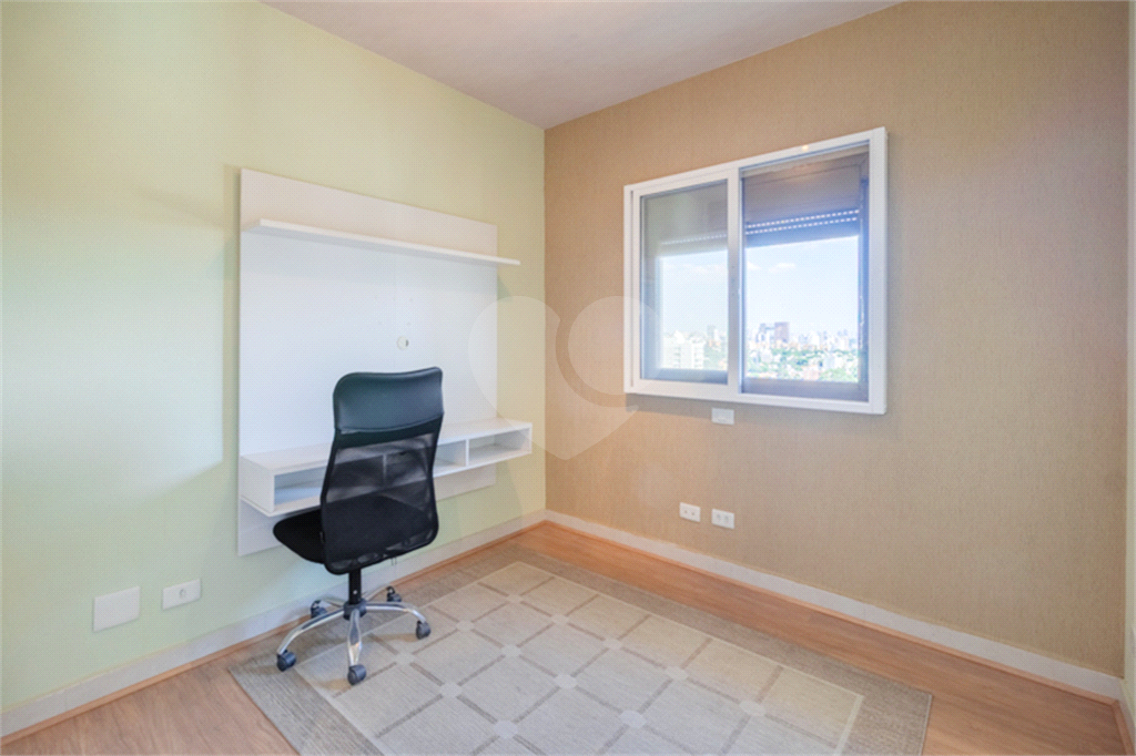 Exclusivo - Apartamento com Vista Livre e Ambientes Iluminados