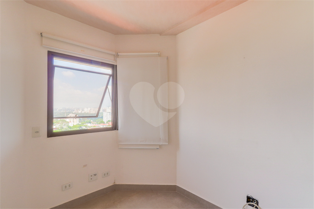 APARTAMENTO em VILA MADALENA