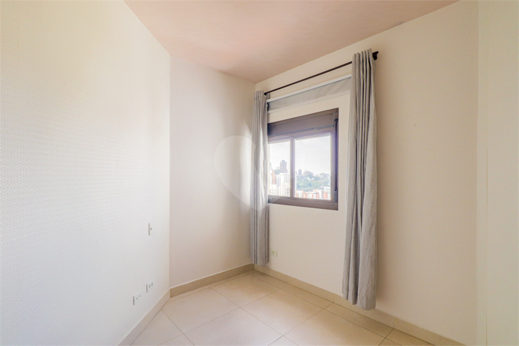 APARTAMENTO em VILA MADALENA