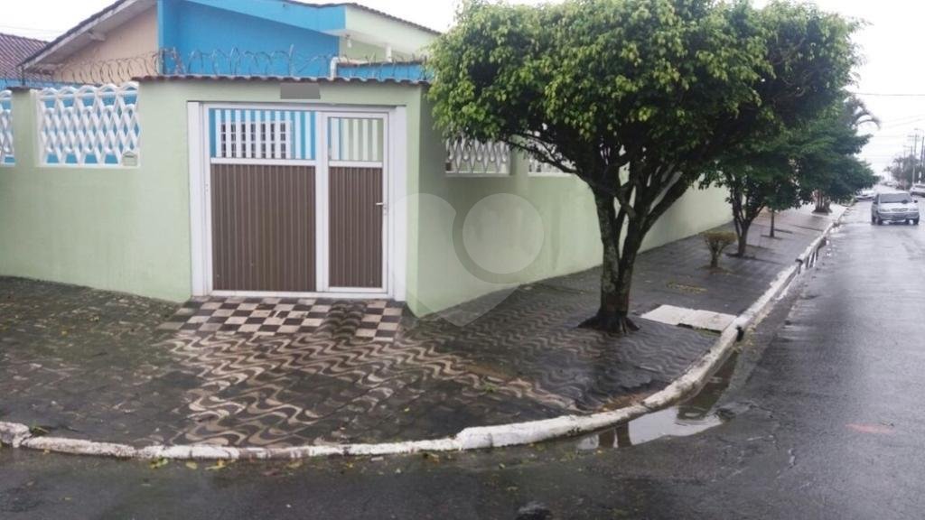 10 minutos a pé para a praia