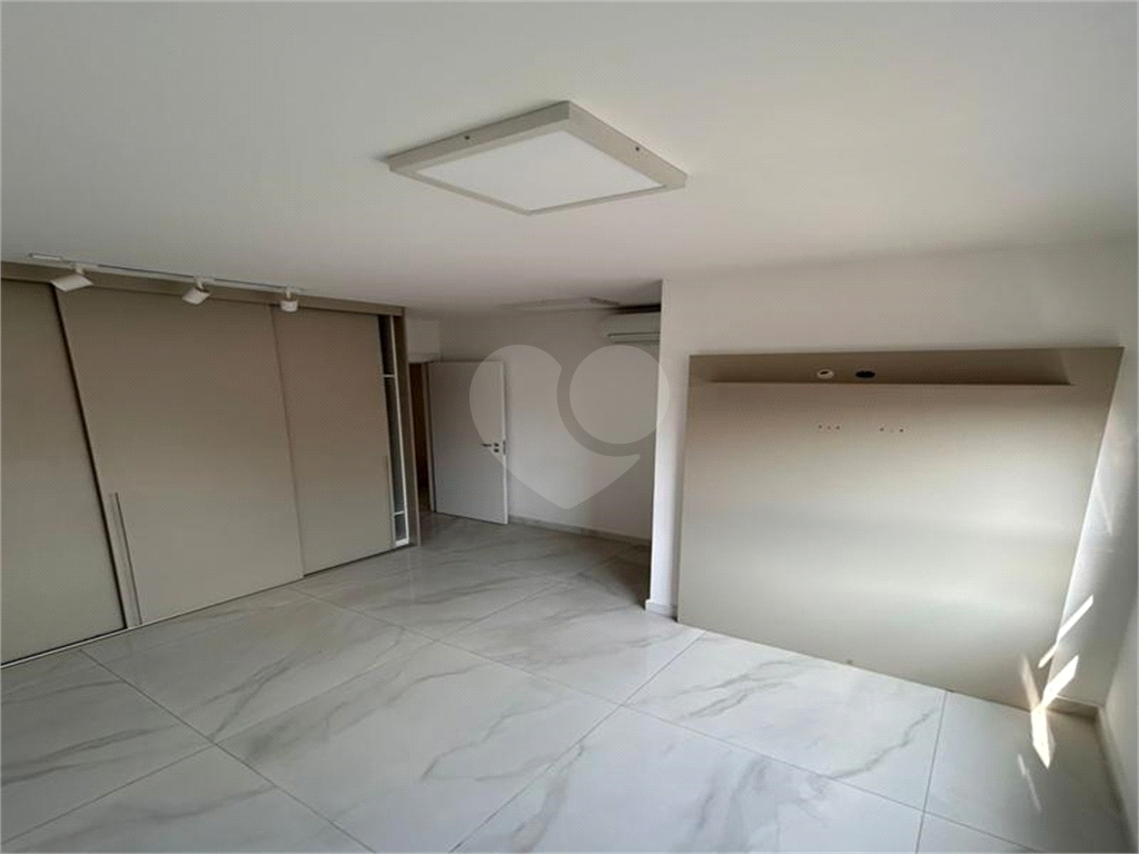 APTO 3 QUARTOS + 2 VAGAS - PINHEIROS