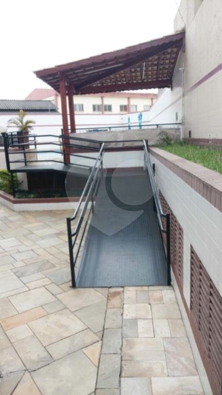 Casa com 87m  3 dorm  2 banheiros  2 salas  e 1 vaga de garagem