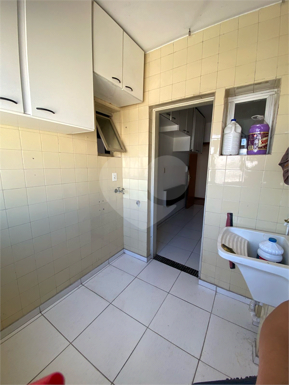 Apartamento com 3 dormitórios à Venda na Av. Júlio Buono!