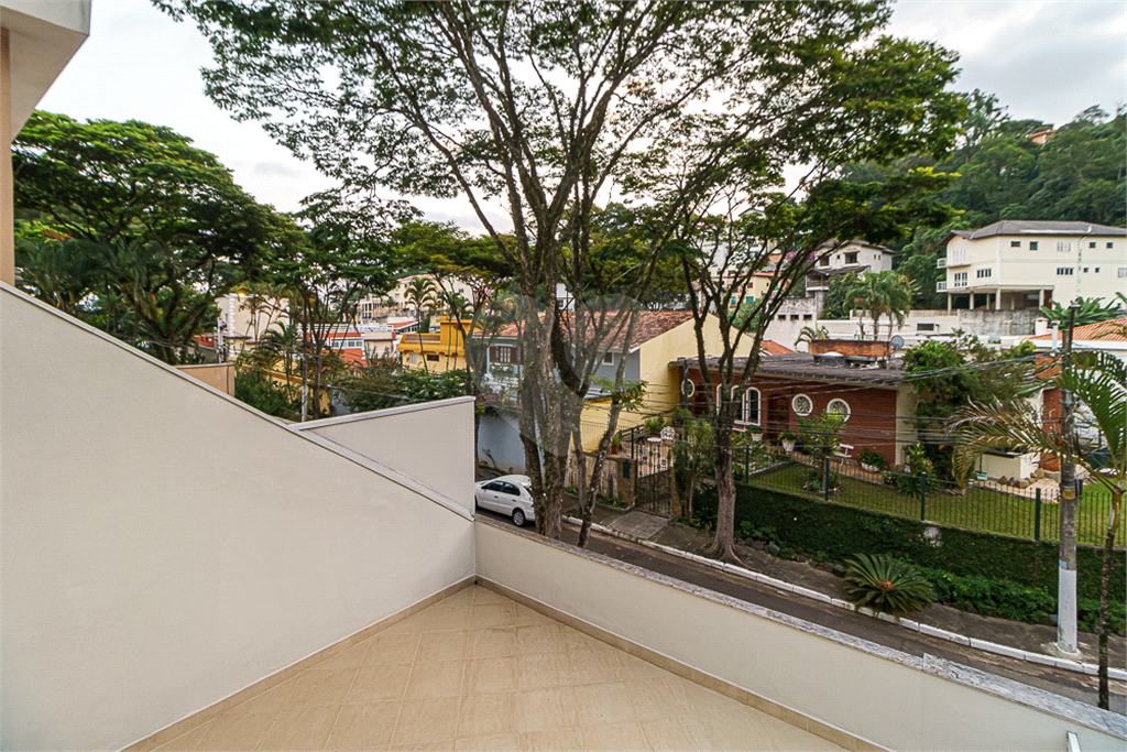 Moderno e sofisticado sobrado de alto padrão em  região nobre do Tremembé, Ruas largas e arborizadas