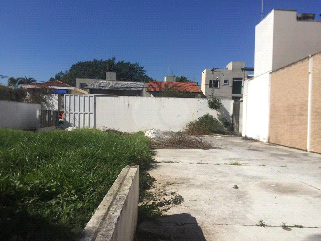 Excelente Terreno no Bairro da Vila Bianca,ao lado da Avenida. Braz Leme.