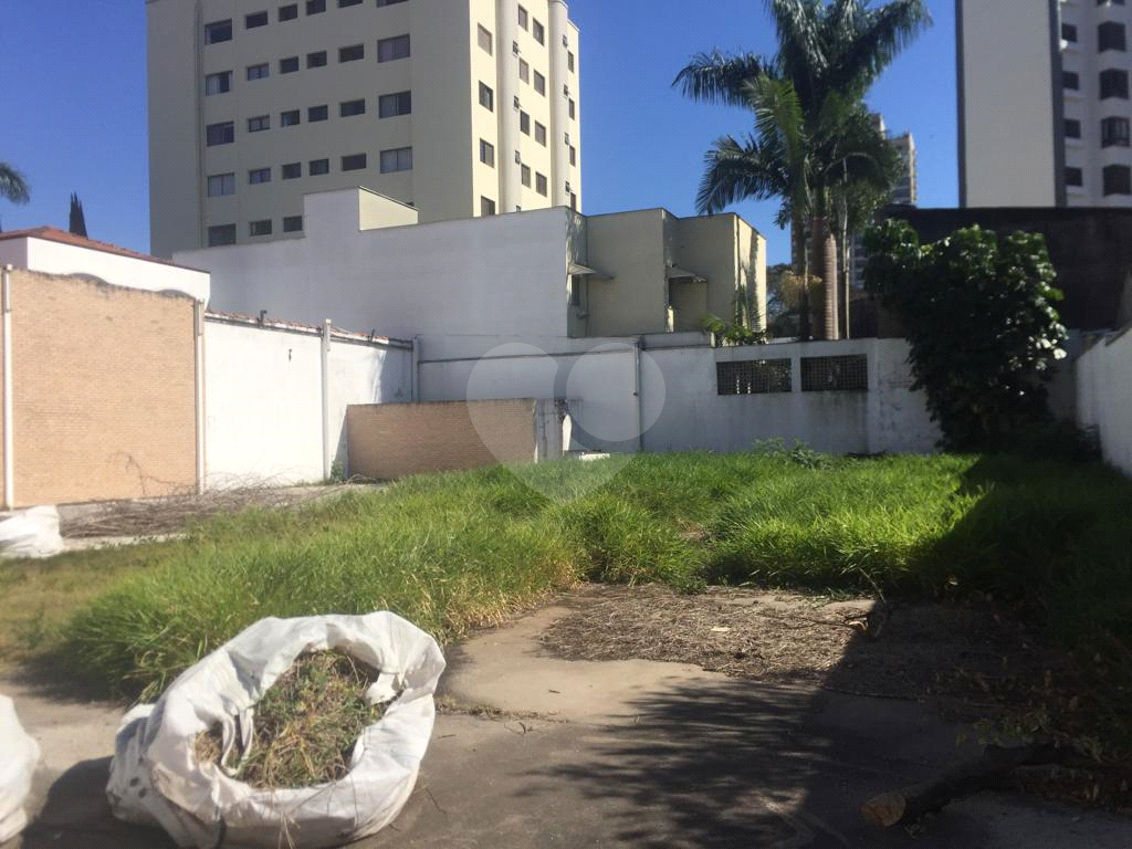Excelente Terreno no Bairro da Vila Bianca,ao lado da Avenida. Braz Leme.