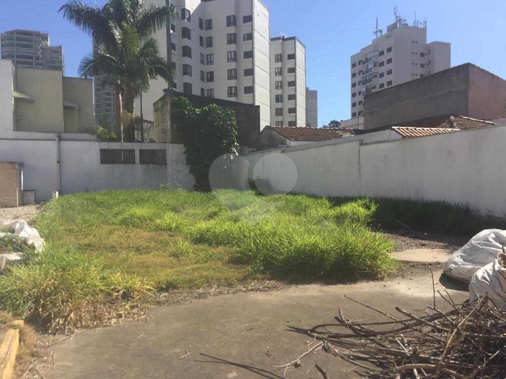 Excelente Terreno no Bairro da Vila Bianca,ao lado da Avenida. Braz Leme.