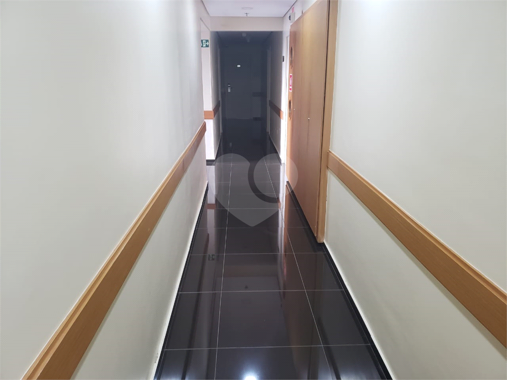 FLAT A VENDA EM SANTANA