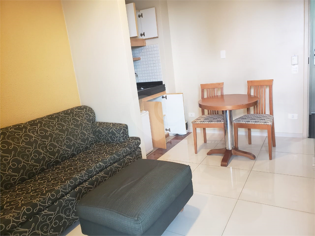FLAT A VENDA EM SANTANA