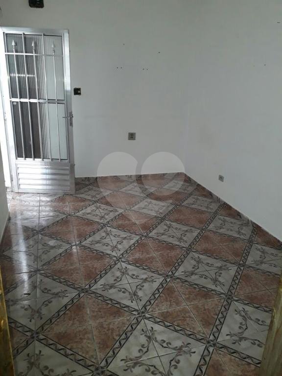 Casa à venda com 2 quartos, 120m² - Foto 12