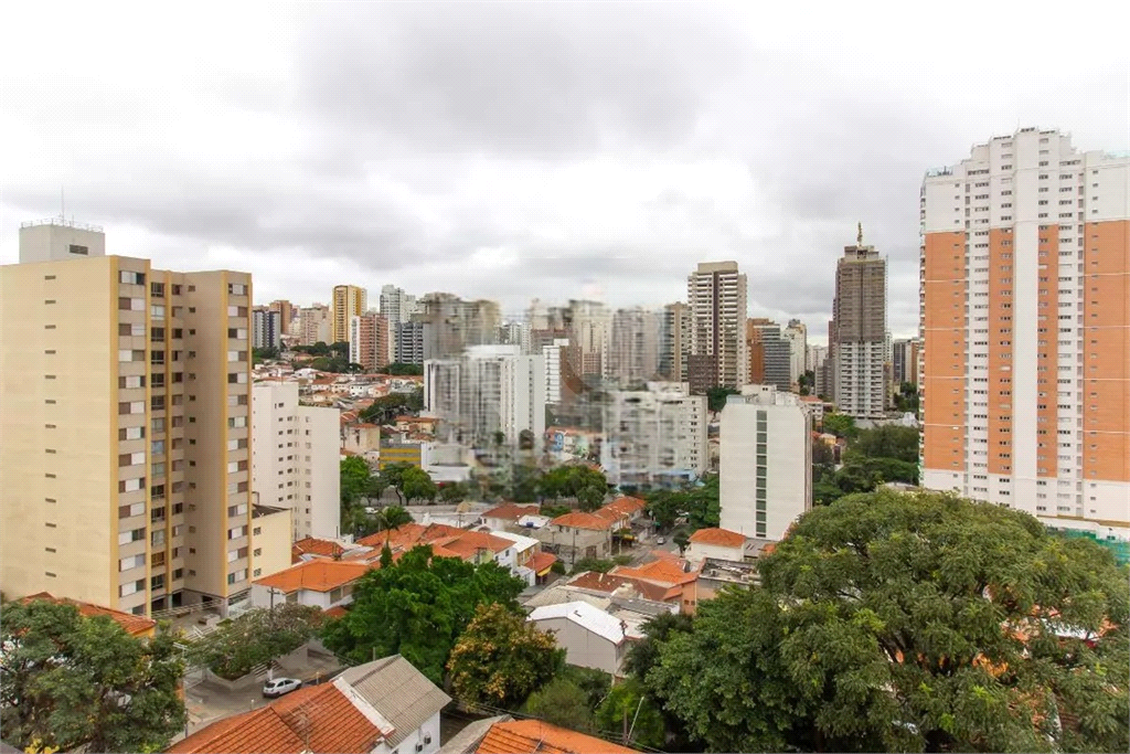 APARTAMENTO em PERDIZES