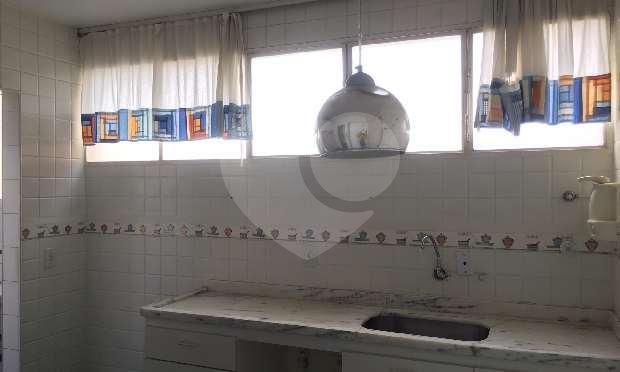 APARTAMENTO em PERDIZES