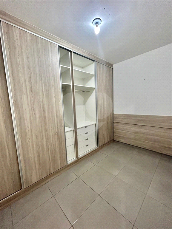 Casa em condomínio fechado com 1 dormitório 1 banheiro - repleto de planejados