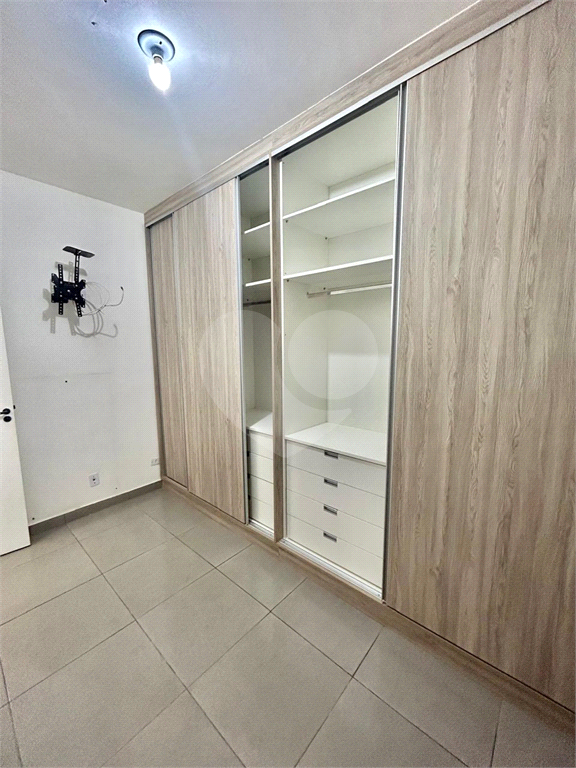 Casa em condomínio fechado com 1 dormitório 1 banheiro - repleto de planejados