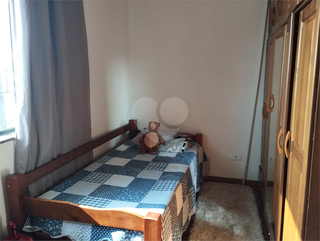 Sobrado bem espaçoso