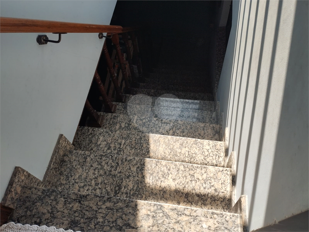 Sobrado bem espaçoso