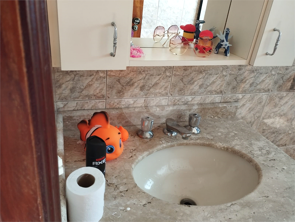 Sobrado bem espaçoso