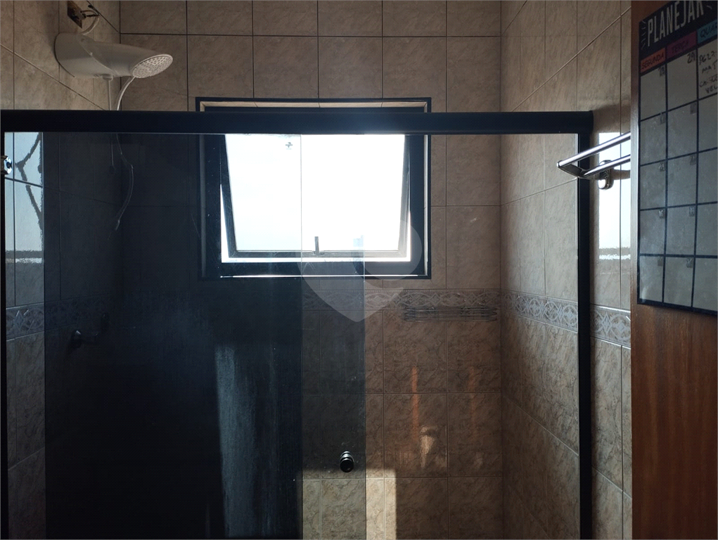 Sobrado bem espaçoso