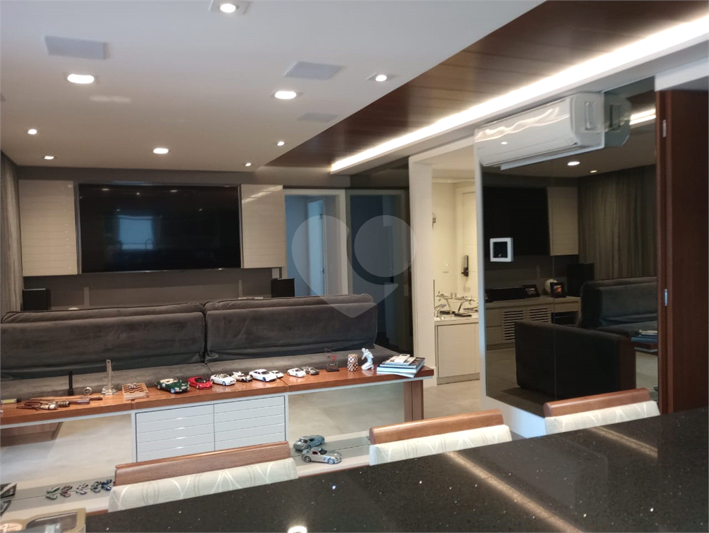 Apartamento próximo a av. Braz Leme